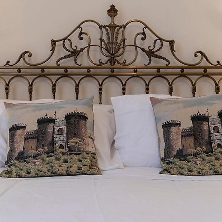 Bed and Breakfast Domus Borbonica Neapol Zewnętrze zdjęcie